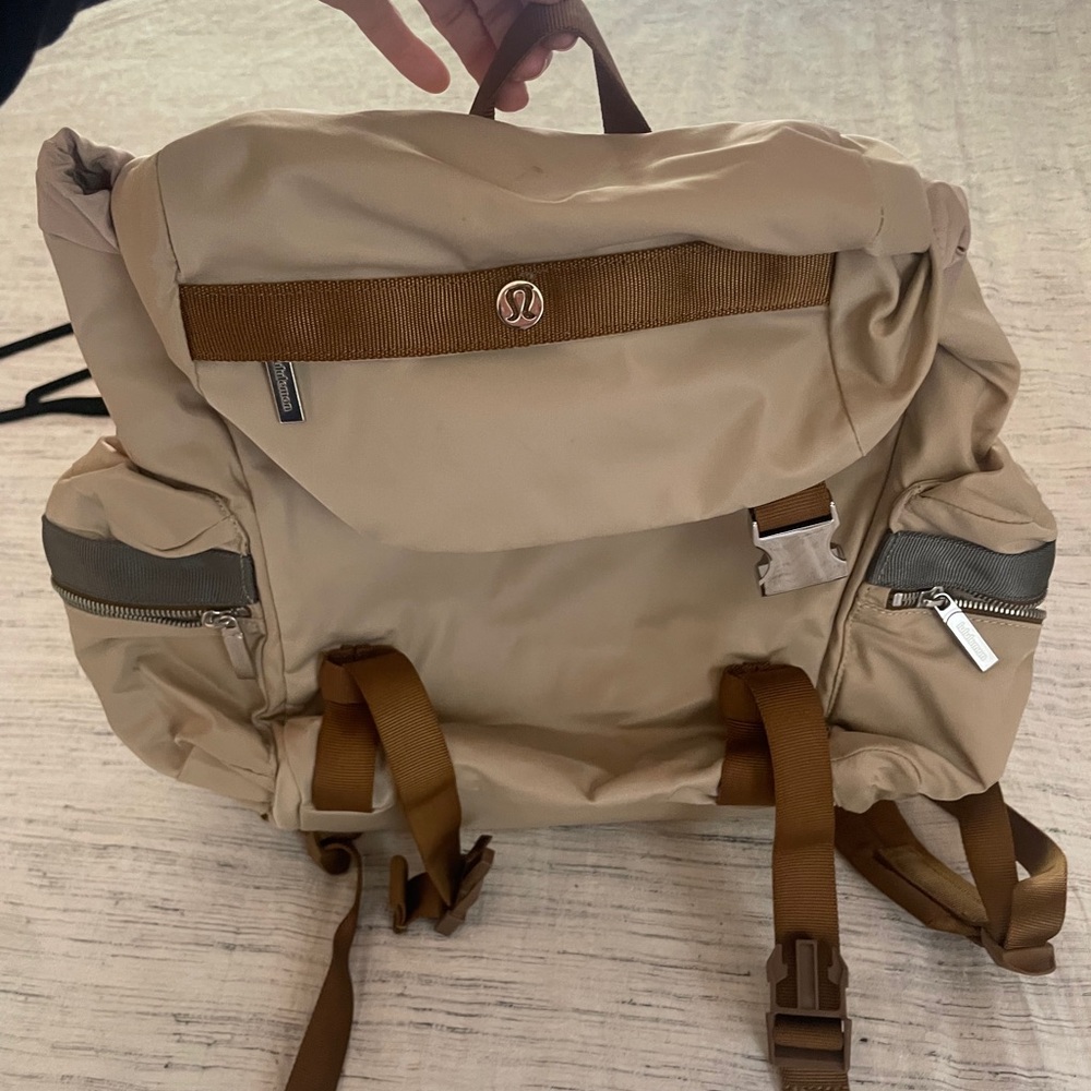 Lululemon backpack - Picture 3 of 3